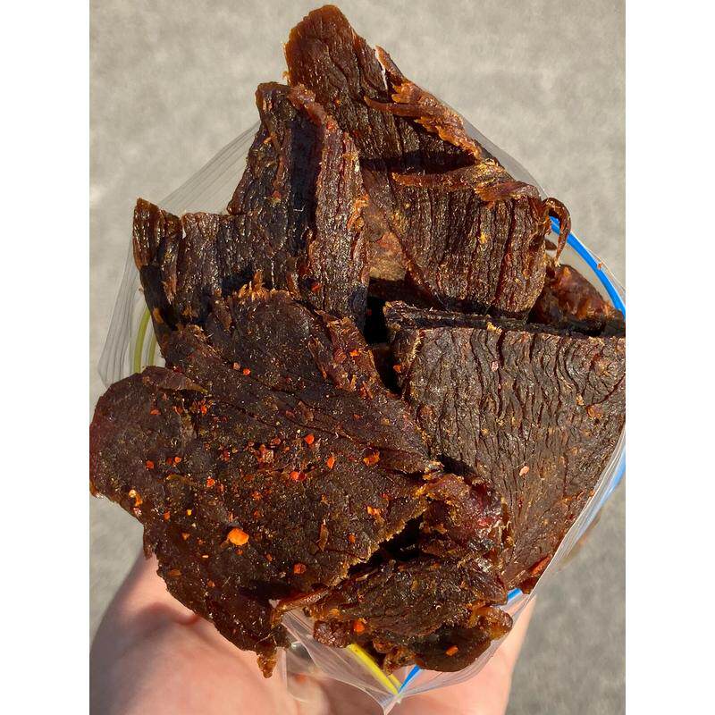 卤趣牛肉干风干牛肉干五香香辣蜜汁手撕牛肉脯卤牛肉干休闲小零食