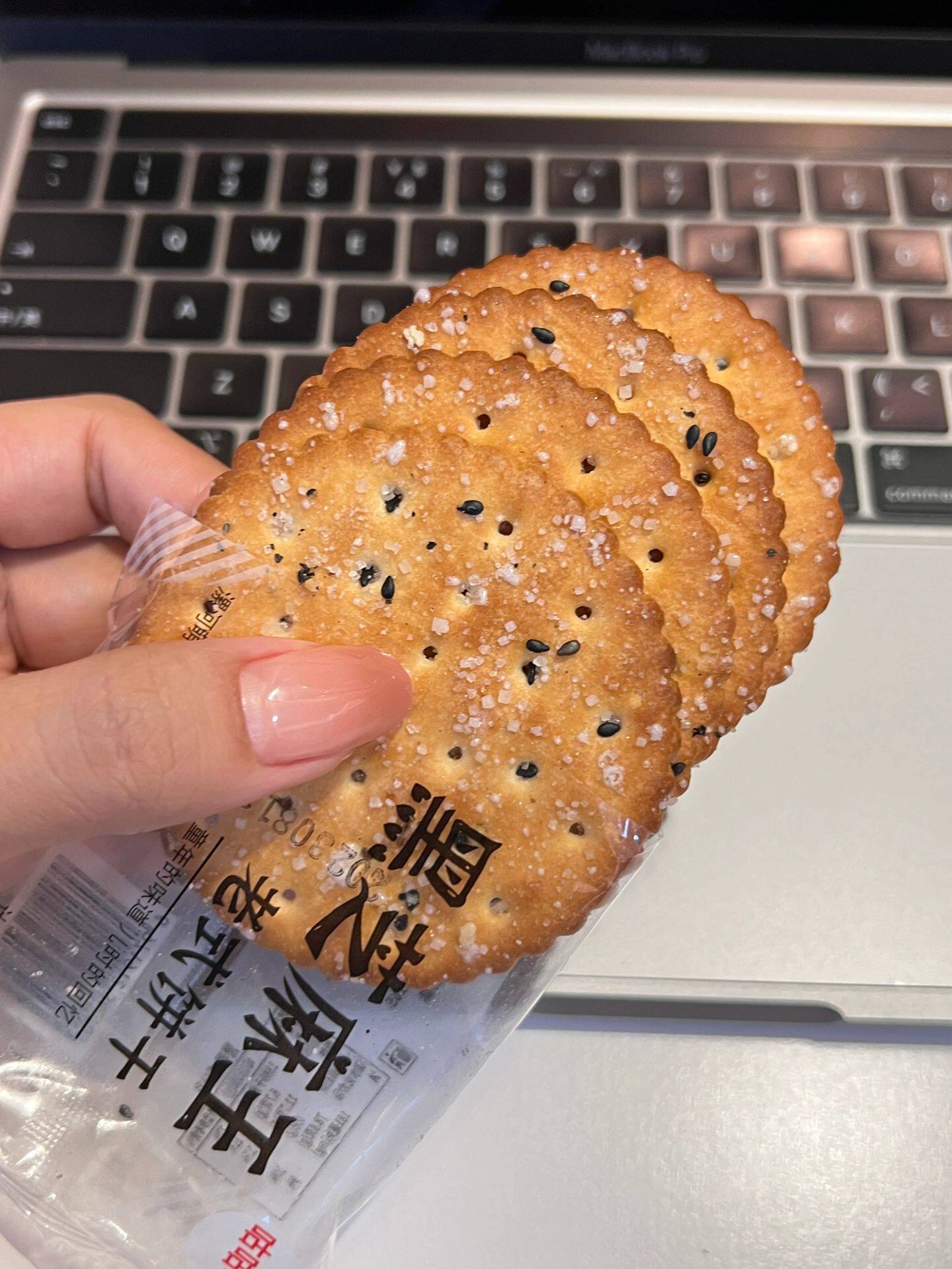 咕咕哆老式芝麻饼干糖粒薄脆芝麻饼干粗粮饼干糖粒饼干芝麻饼干