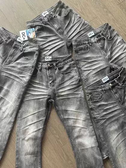 Jixuan Produces American-Style Washed Black Denim 3.0 Cleanft Straight-Leg Slightly Flared High-Street Vibe Style Black and Gray Jeans