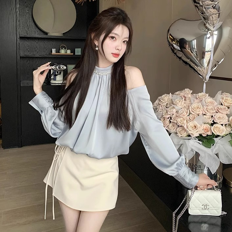 速发法式醋酸缎面设计感小众高级感小个子长袖挂脖露肩上衣