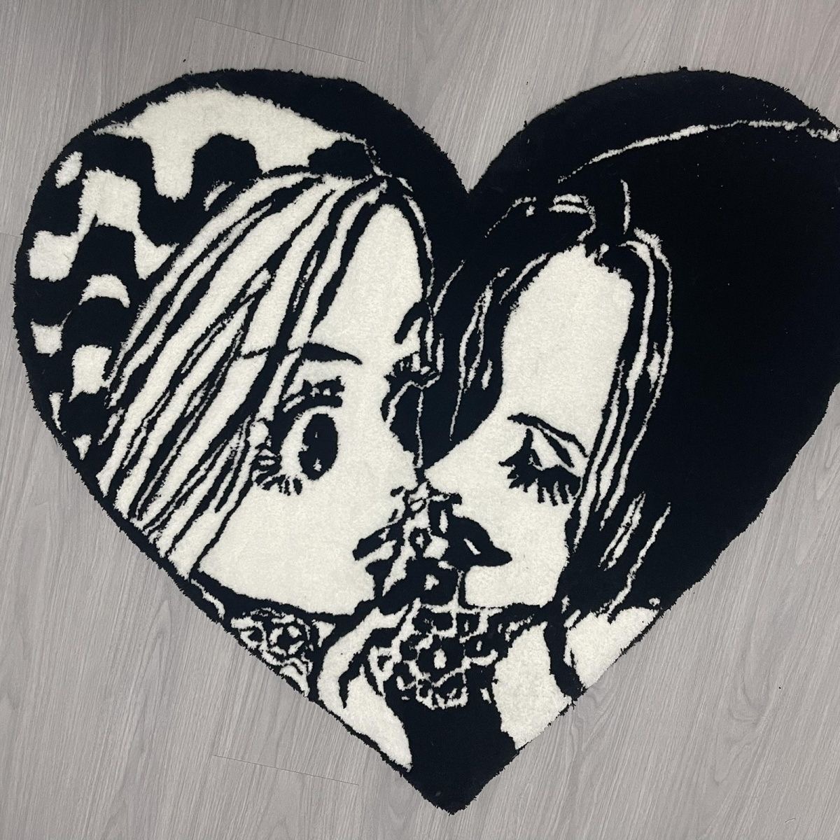 nana爱心地毯装饰房间可爱少女黑白色高级家用二次元周边毯子