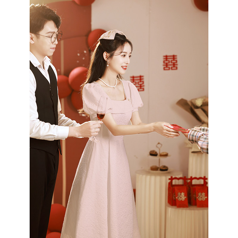 速发粉色礼服日常可穿订婚连衣裙在娘公主小众敬酒服轻装式洋法伴