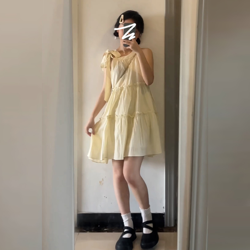 速发法式无袖挂脖连衣裙短款2025新季小个子海边度假木耳边夏裙