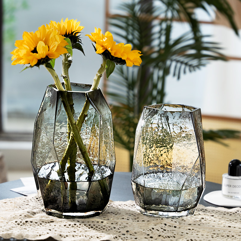 速发花奢花瓶摆件客饰高级感原色养插轻玫瑰百合餐桌装厅品