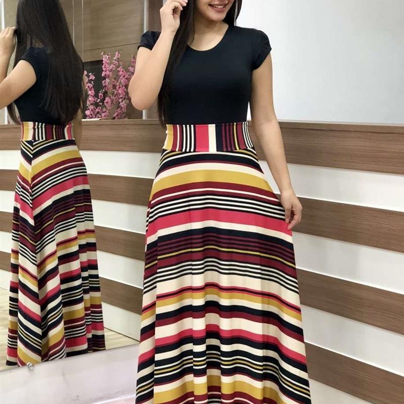 Fashionable long dress for young women casual printed
