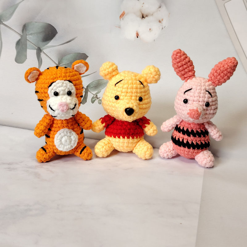 手工编织成品迪士尼玩偶毛线钩针挂件小猪皮杰钥匙扣跳跳虎摆件