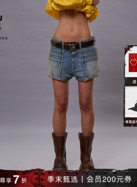 R13 D'Arcy 机能风叠层口袋设计低腰落裆牛仔短裤