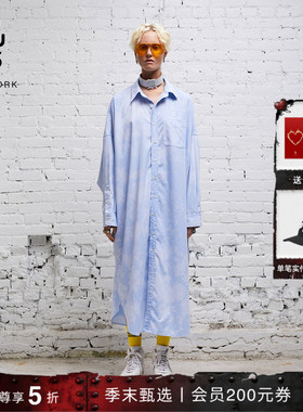 R13 法式简约风宽松蓝色衬衫不规则图案设计衬衫连衣裙