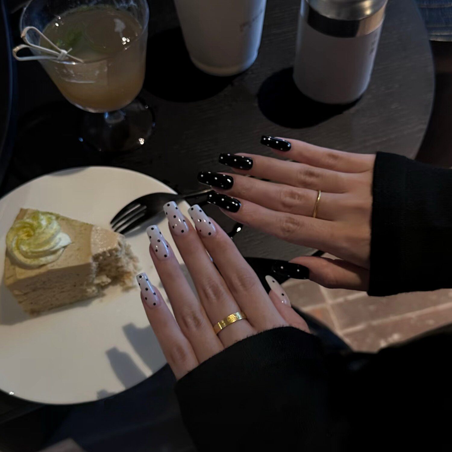 黑白波点个性甜酷风高级氛围感美甲手工定制穿戴甲贴片假指甲显白