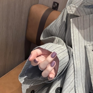 指甲贴片美甲贴片手工穿戴甲紫色纯欲光疗自然高级感成品甲片