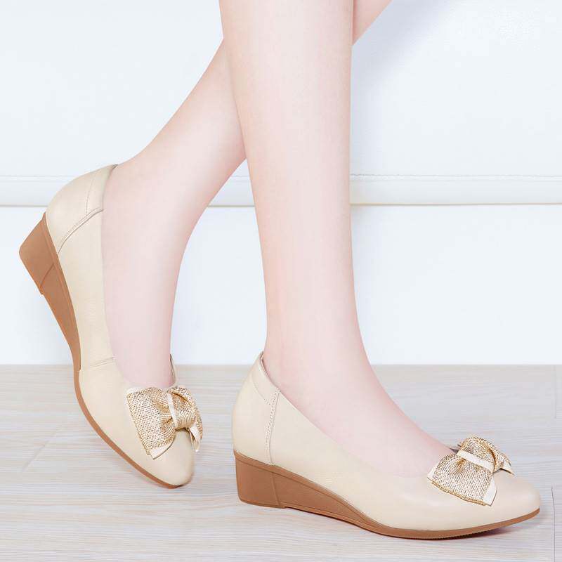 真皮蝴蝶结软底瓢鞋女2023年新款春秋季船鞋大码舒适平底坡跟单鞋
