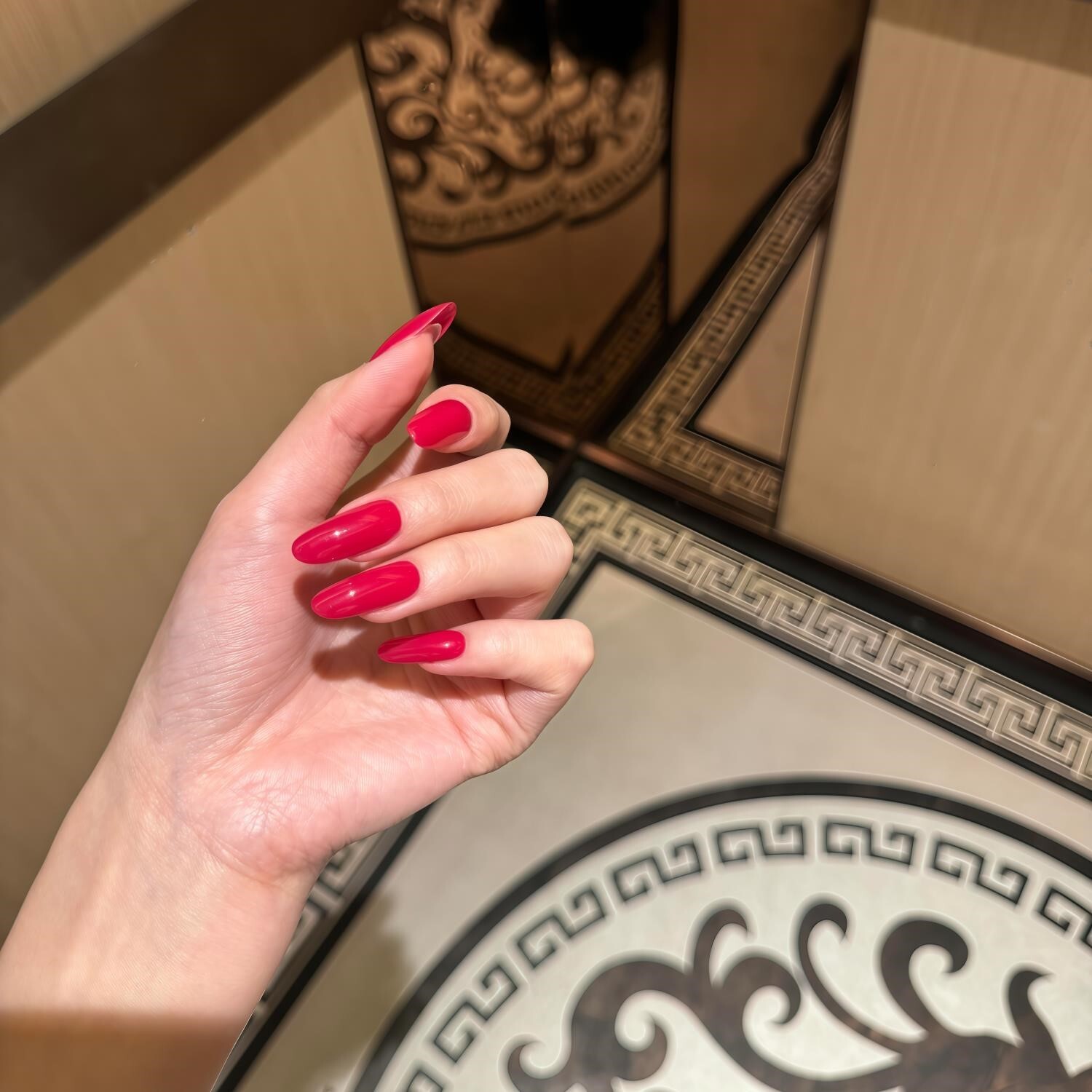 手工穿戴甲四季款中长款显白高级气质正红色姨妈红纯色美甲婚甲