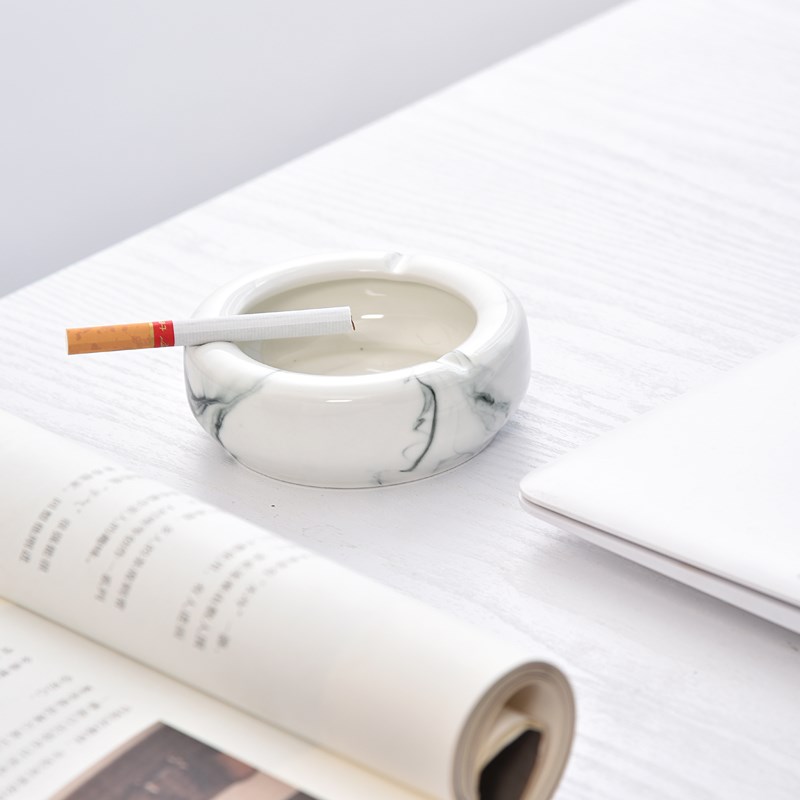 速发烟灰缸陶瓷创意个性时尚防风小号卧室客厅水晶玻璃烟灰缸欧式