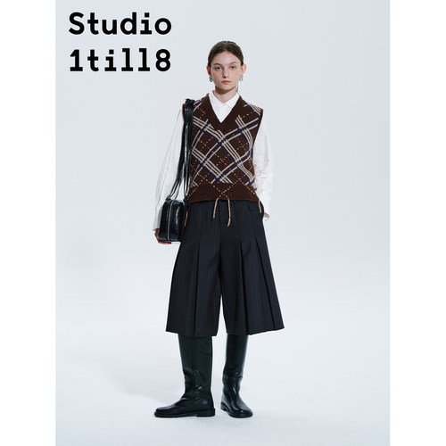 Studio1till8菱形格纹针织马甲
