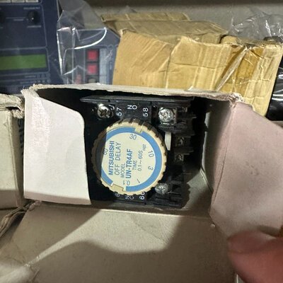 议价延时触头UN-TR4AFUN-TR4AUN-TR4B
