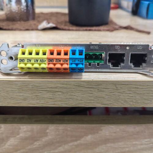 议价远宽伺服AIO扩展卡C2X-CON-AIO V142C2X-CON-AIOV142