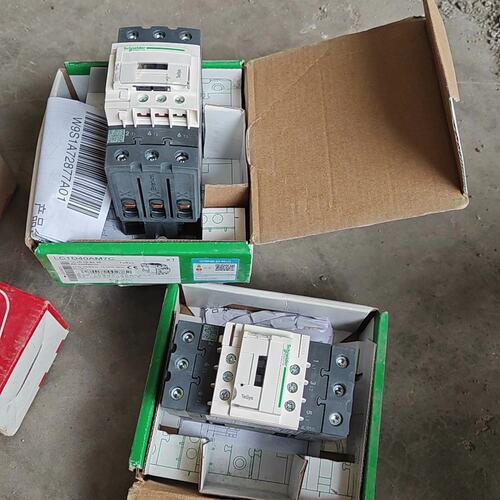 议价交流接触器LC1D40AM7CLC1D50AM7CLC1D65AM7C