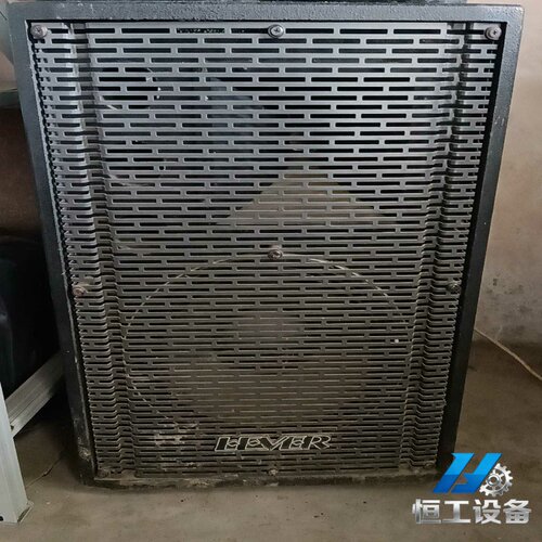 LEVER12寸音箱一个，成色可以，南京自提。69x43x4~议价