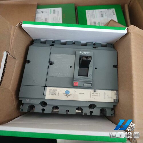 询价施耐德CVS250F塑壳断路器空气开关4P250A。全新5只
