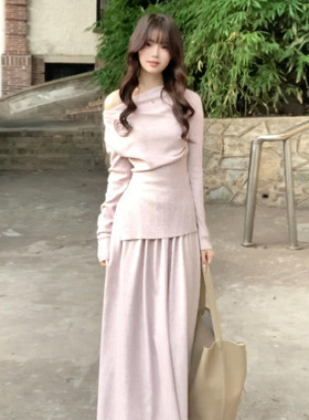 法式温柔风粉色针织套装连衣裙女2025新款显瘦时尚冬季连衣裙名媛