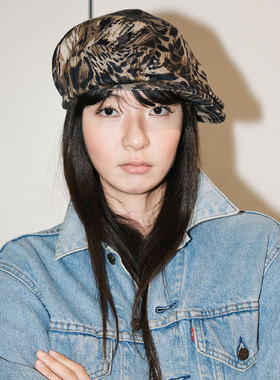 JOJOKUR 小众设计低调气质德国数码印花豹纹不对称设计报童帽