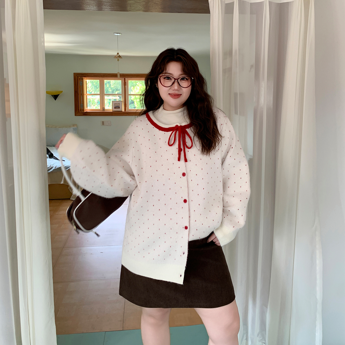 YUZI鱼子红波点复古特大码女装