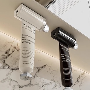 磁吸挤牙膏神器牙膏置物架卫生间镜柜下壁挂洗面奶收纳夹子挤压器