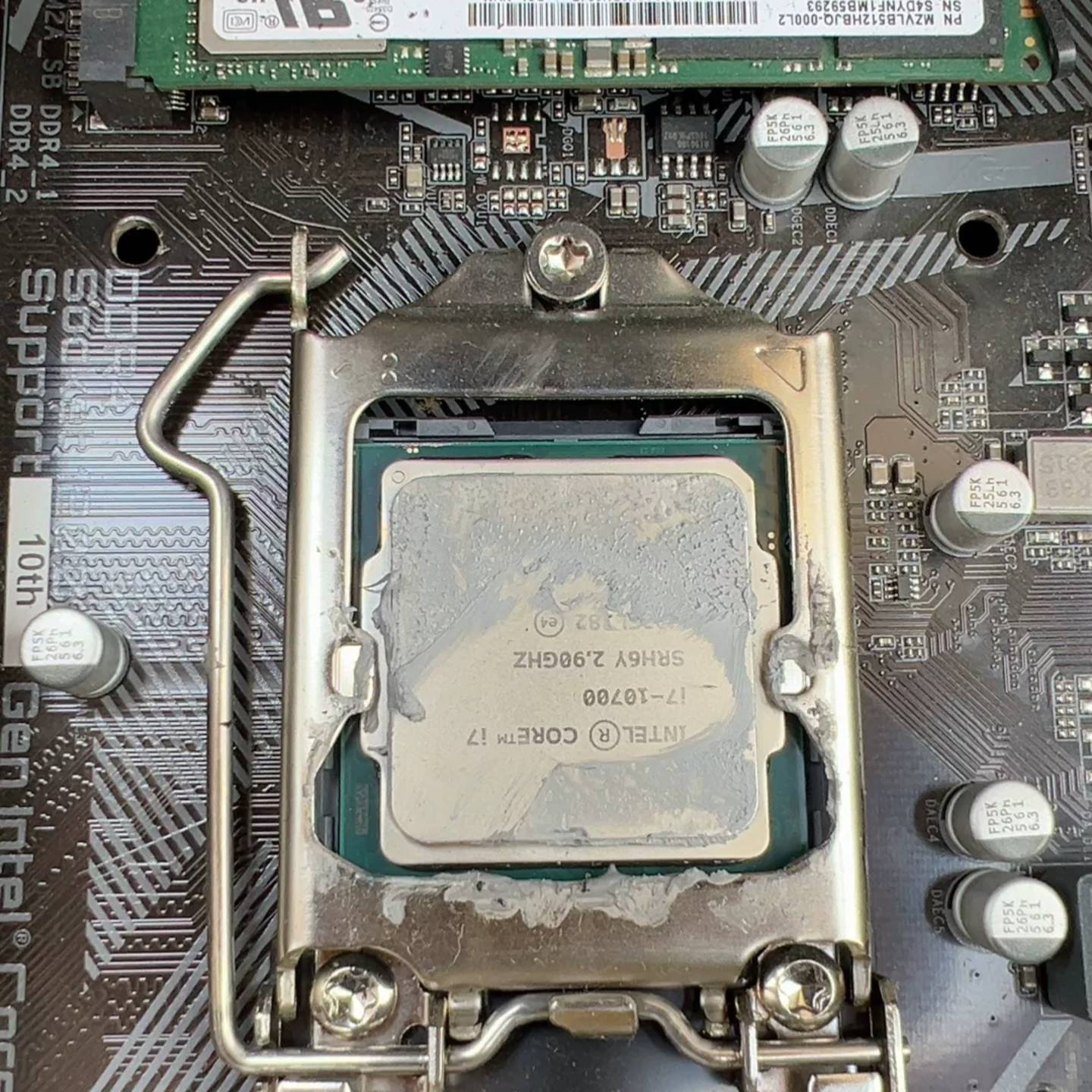 可维修i7-10700CPU，，。功能正常包好包邮图片