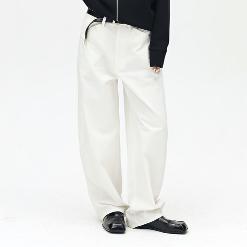 【白色裤子弯刀香蕉裤】