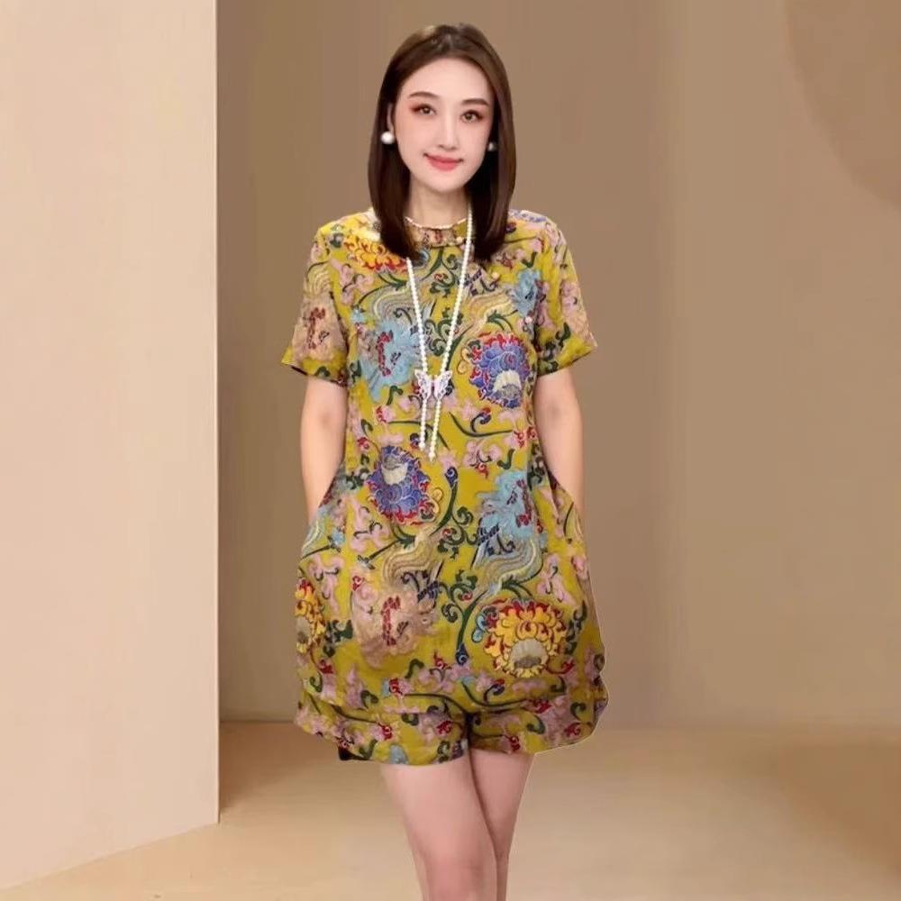 prfs3009国风设计感撞色休闲套装女2025夏季上衣高腰短裤两件套