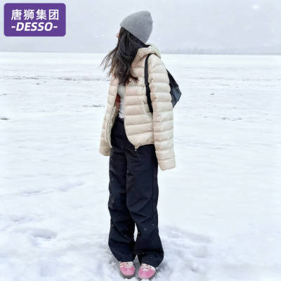 唐狮集团排骨羽绒服女冬季2025新款短款巨好看的短款轻薄连帽外套