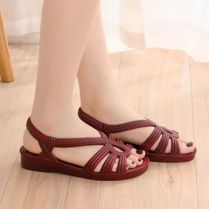 四季通用平底休闲舒适塑料凉拖鞋