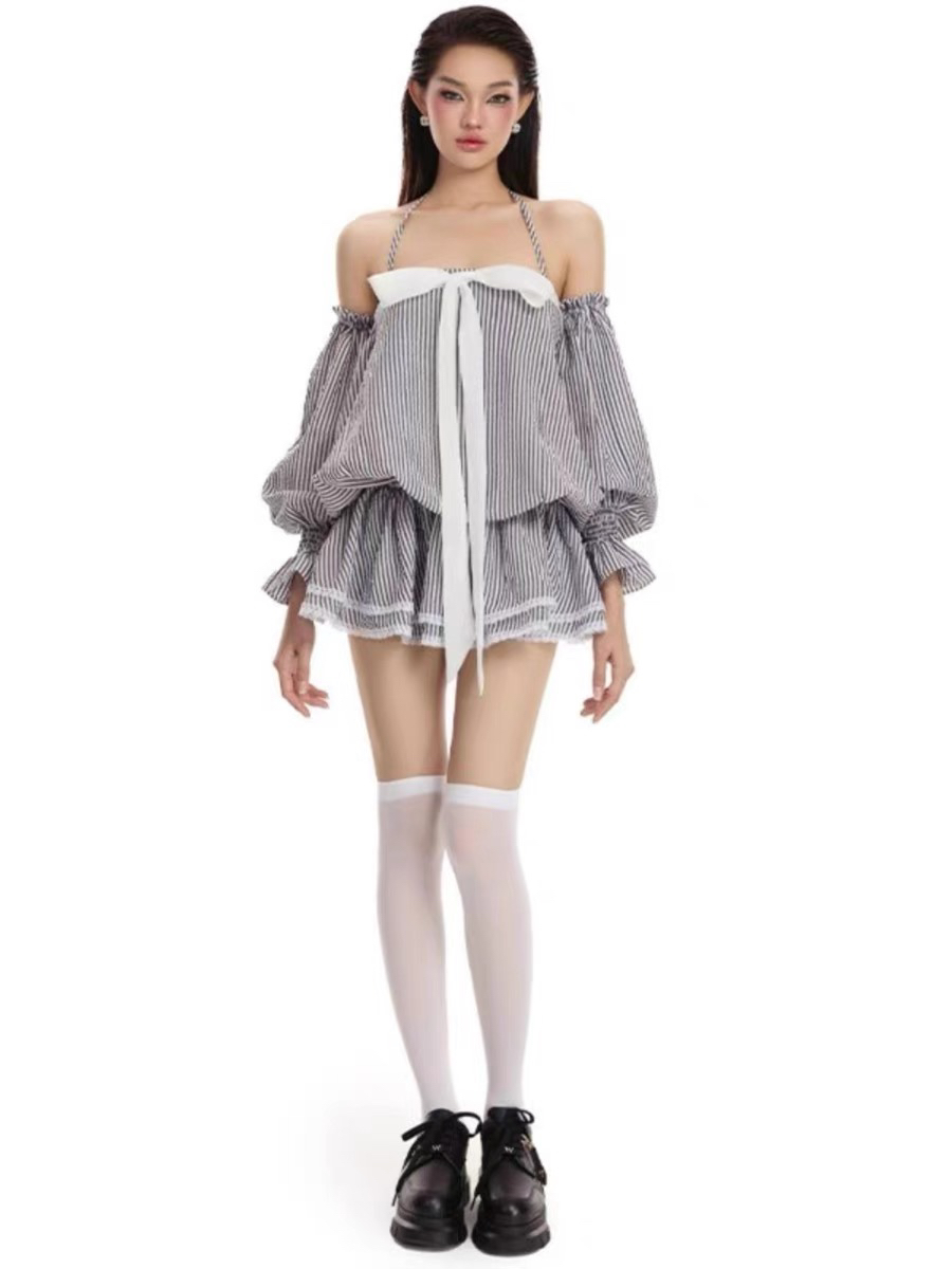 晕晕SS同款Xinh越南设计师Laneci  设计感条纹蝴蝶结套装