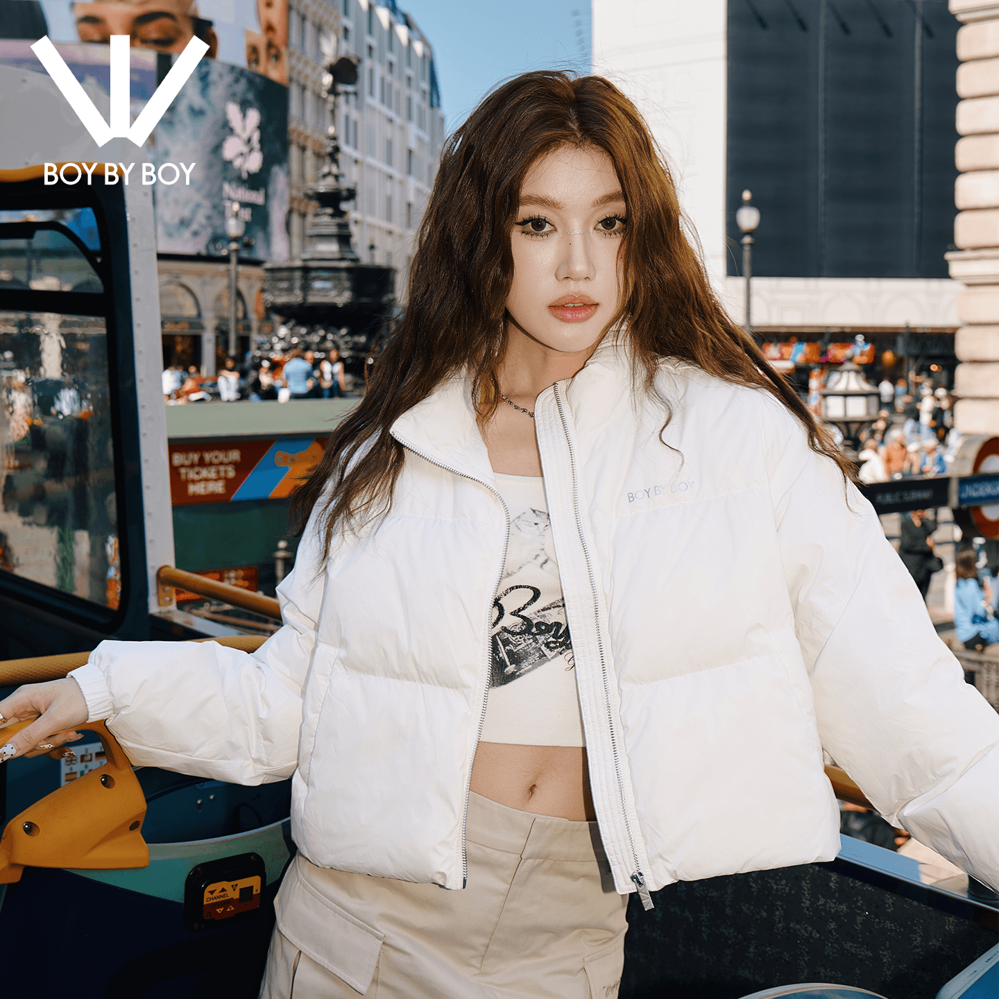 BOY BY BOY潮牌25秋冬上新百搭简约纯色休闲立领短款羽绒服外套女