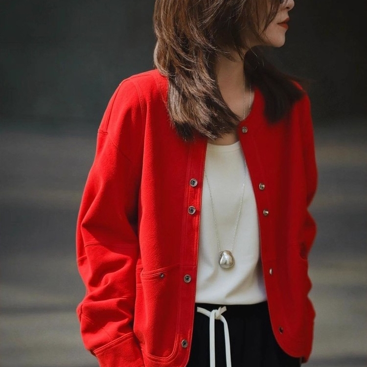 法式红色圆领短外套女款2025秋新款今年流行爆款百搭休闲夹克上衣