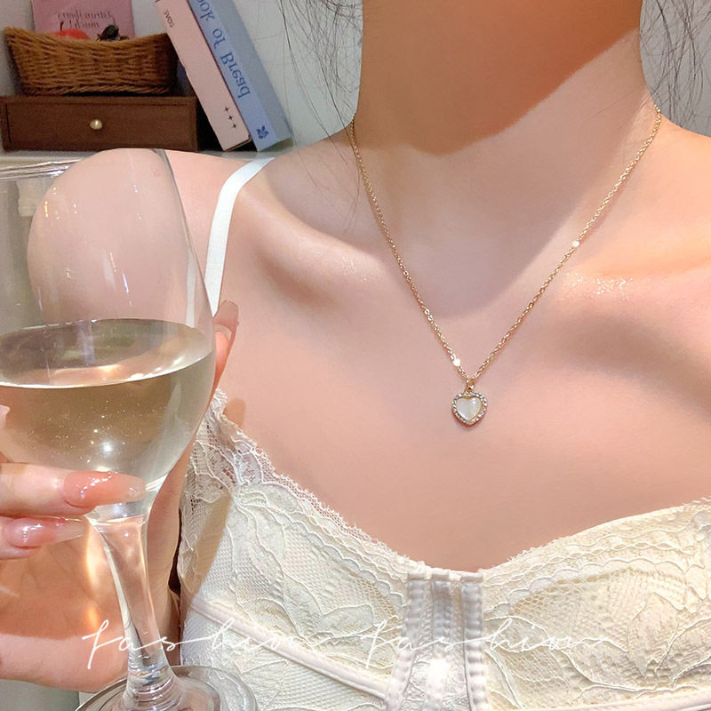 韩版桃心项链女款ins轻奢仙气水钻锁骨链高级感精致百搭爱心颈链