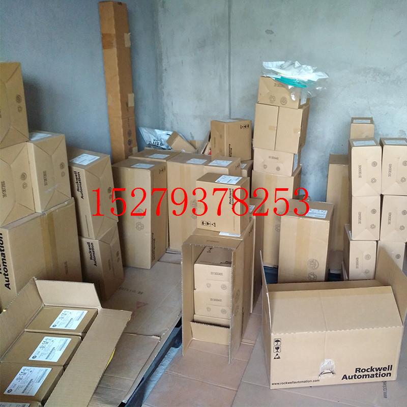 议价889M-F12AHMU-2罗克韦尔AB传感器889NF4AFC6F/889NF5AF6F全新