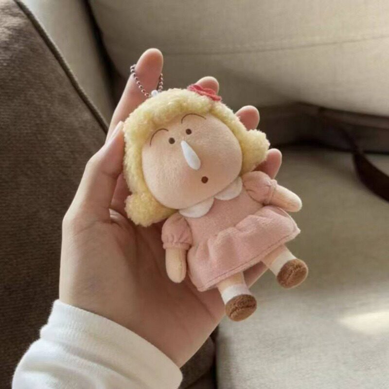 可爱蜡笔小新周边女装阿呆玩偶挂