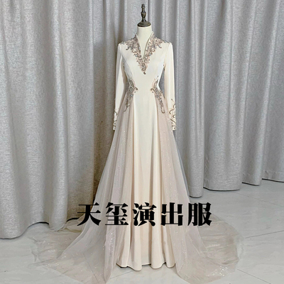 白色晚礼服女高端大气音乐会民歌独唱舞台比赛表演出服主持人长袖