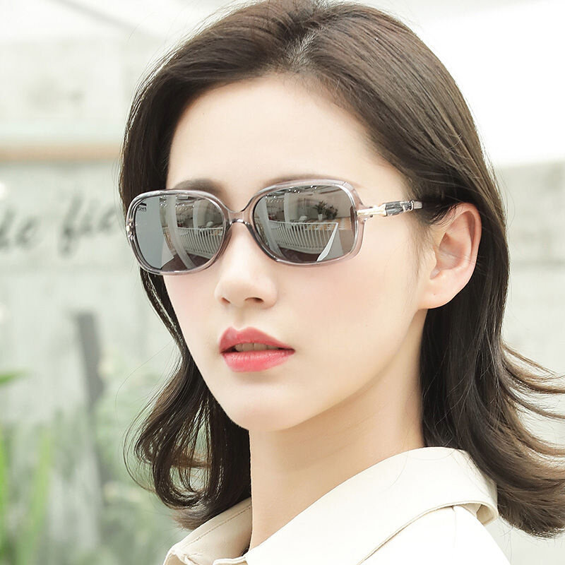 迪亚龙小框太阳镜女小脸款小号优雅偏光太阳眼镜长脸小脸墨镜女灰