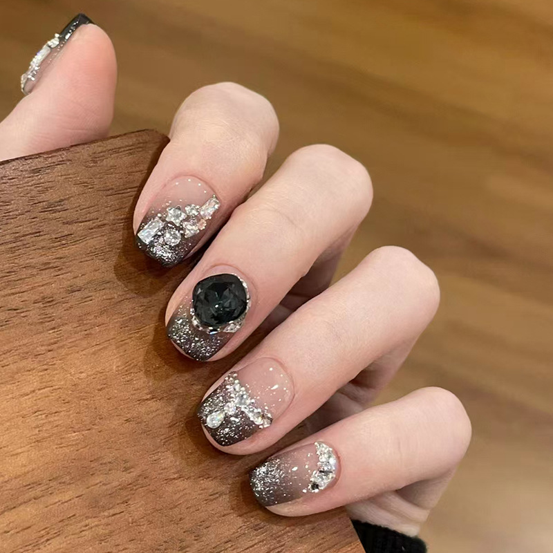 爆闪堆钻渐变闪粉甜酷暗黑系欧美ins风可拆卸美甲片穿戴甲24片