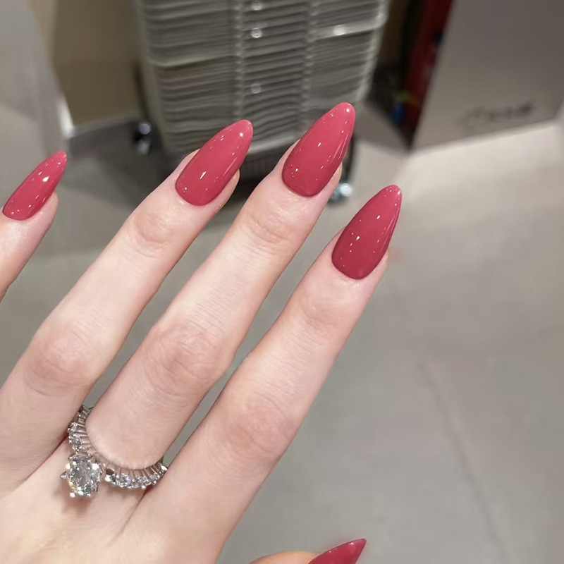 简约温柔红色气质百搭中长款假指甲贴片可拆卸穿戴甲24片