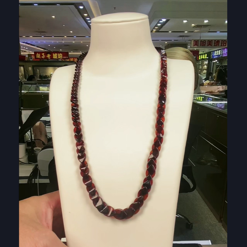 【娜塔莎甄选】15血珀项链