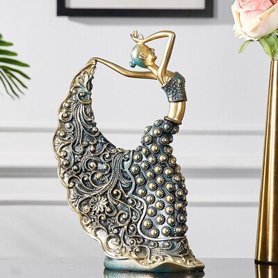 Peacock Dancer Figurine Resin Handcarfts Dancing Girl Statu