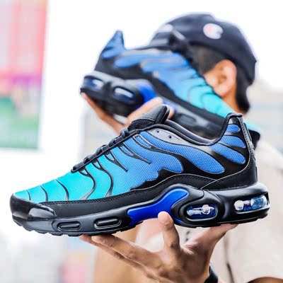 Fashion Men Running Shoes Air Cushion Sneakers Men Big Size