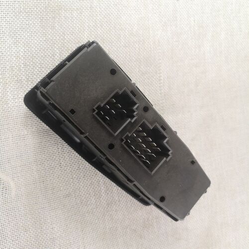 Auto Power Window Lifter Control Switch apply  MAN Truck par