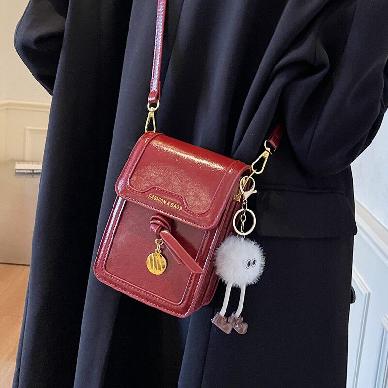 新年红色小包包女2026新款时尚流行斜挎小方包喜庆手机包节日礼品
