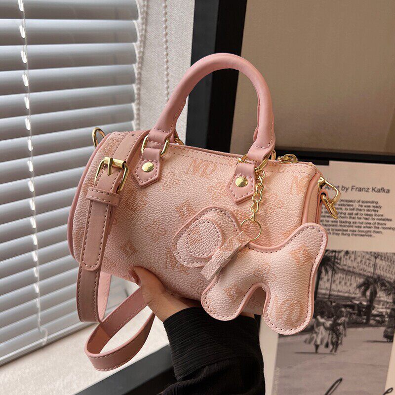 今年流行包包女2026春夏新款洋气百搭小众斜挎包高级感手节日礼品