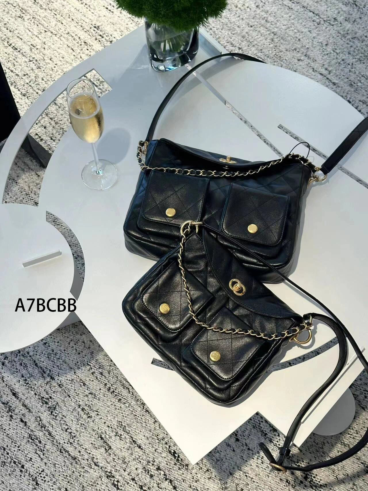 24P小香新款hobo腋下邮差通用款女包
