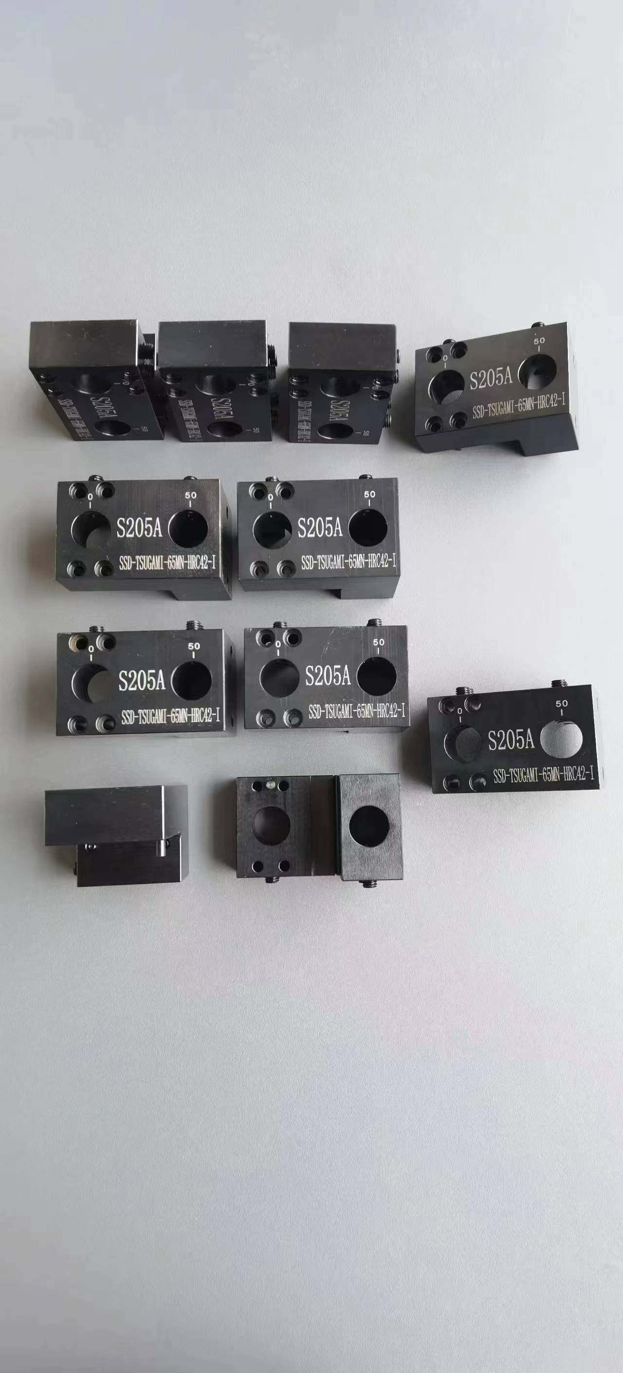 走心机津上S205A扩展刀座一拖二